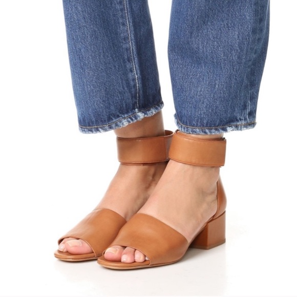 Vince Shoes - Vince Rosalia Tan Sandals